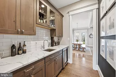 427 Orchard Street NW, Vienna, VA 22180 - Photo 18