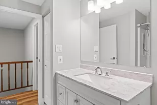 7921 Tyson Oaks Cir, Vienna, VA 22182 - Photo 38