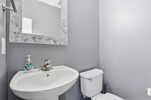 12880 Fair Valley Ct, Fairfax, VA 22033 - Photo 16