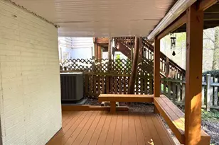 10542 Reed's Landing Cir, Burke, VA 22015 - Photo 30