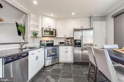 6608 High Valley Lane, Alexandria, VA 22315 - Photo 8