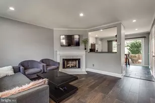 6608 High Valley Ln, Alexandria, VA 22315 - Photo 4