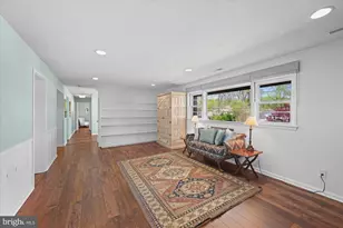 6439 Lakeview Dr, Falls Church, VA 22041 - Photo 38