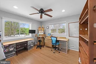 6439 Lakeview Dr, Falls Church, VA 22041 - Photo 32