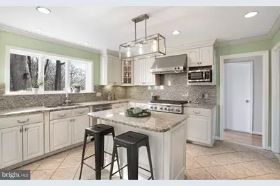 9129 Leghorn Place, Fairfax, VA 22031 - Photo 16