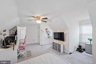 8933 Triple Ridge Rd, Fairfax Station, VA 22039 - Photo 26