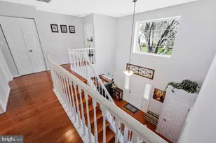 8933 Triple Ridge Rd, Fairfax Station, VA 22039 - Photo 6