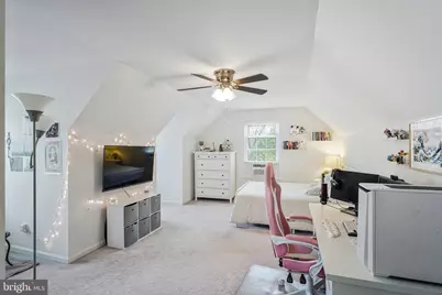 8933 Triple Ridge Road, Fairfax Station, VA 22039 - Photo 24