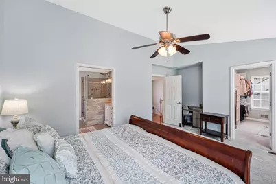 8933 Triple Ridge Road, Fairfax Station, VA 22039 - Photo 18