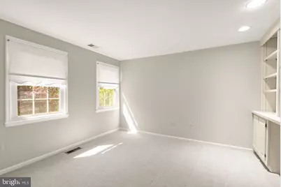 11582 Southington Lane, Herndon, VA 20170 - Photo 48