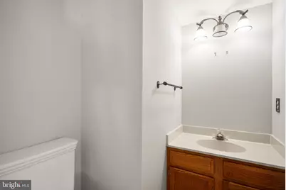 11582 Southington Lane, Herndon, VA 20170 - Photo 36