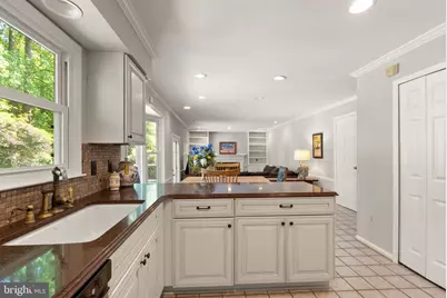 11582 Southington Lane, Herndon, VA 20170 - Photo 28
