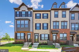 4328 Ellipse Ter, Chantilly, VA 20151 - Photo 1