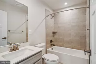 4328 Ellipse Ter, Chantilly, VA 20151 - Photo 38