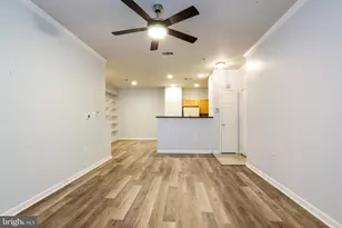 5123 Travis Edward Way, Centreville, VA 20120 - Photo 4