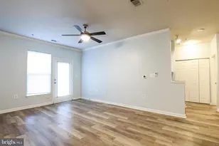 5123 Travis Edward Way, Centreville, VA 20120 - Photo 2
