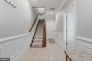 9618 Stockwell Ln, Fairfax, VA 22031 - Photo 4