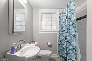 6110 Dorchester St, Springfield, VA 22150 - Photo 10