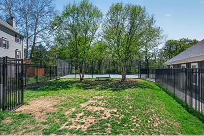 13721 Flowing Brook Court, Chantilly, VA 20151 - Photo 2