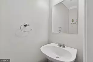 7409 Gadsby Square, Alexandria, VA 22315 - Photo 20