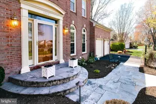 13897 Lewis Mill Way, Chantilly, VA 20151 - Photo 4