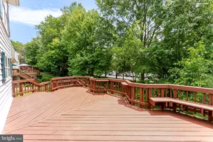 9617 Woodedge Dr, Burke, VA 22015 - Photo 20