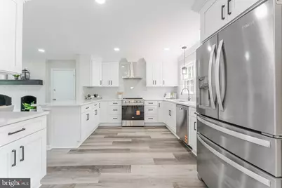 9617 Woodedge Drive, Burke, VA 22015 - Photo 14