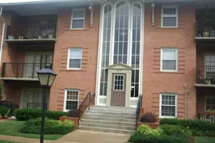 3332 Spring Ln, Falls Church, VA 22041 - Photo 2