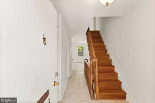 5043 Cliffhaven Dr, Annandale, VA 22003 - Photo 8