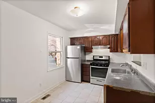 5043 Cliffhaven Dr, Annandale, VA 22003 - Photo 10