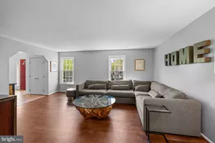 1910 Grand Ct, Vienna, VA 22182 - Photo 16