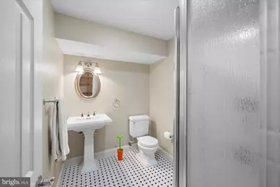 1910 Grand Court, Vienna, VA 22182 - Photo 34
