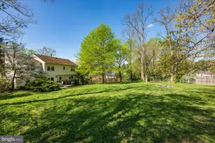 1910 Grand Ct, Vienna, VA 22182 - Photo 14