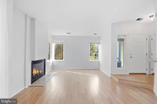 1968 Villaridge Dr, Reston, VA 20191 - Photo 38