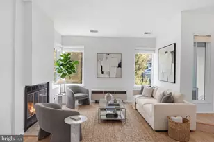 1968 Villaridge Dr, Reston, VA 20191 - Photo 2