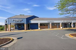 1968 Villaridge Dr, Reston, VA 20191 - Photo 30