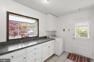 5523 Halwis St, Alexandria, VA 22303 - Photo 12