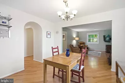 5873 Kara Place, Burke, VA 22015 - Photo 26