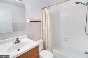 1600 Folley Lick Ct, Herndon, VA 20170 - Photo 36