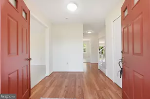 7783 Tangier Dr, Springfield, VA 22153 - Photo 4