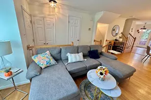 3006 Heritage Springs Ct, Alexandria, VA 22306 - Photo 6