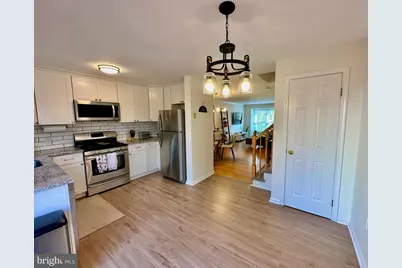 3006 Heritage Springs Court, Alexandria, VA 22306 - Photo 12