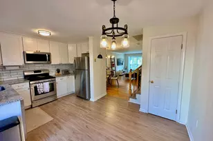 3006 Heritage Springs Ct, Alexandria, VA 22306 - Photo 12