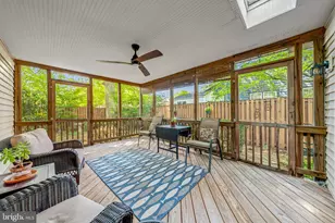 1634 Nathan Ln, Herndon, VA 20170 - Photo 20
