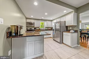 1634 Nathan Ln, Herndon, VA 20170 - Photo 24
