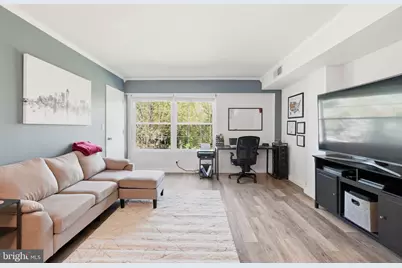 7680 Tremayne Place #110, McLean, VA 22102 - Photo 6