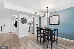 7680 Tremayne Pl, McLean, VA 22102 - Photo 4