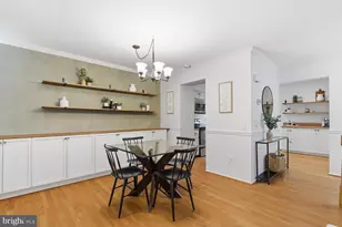 10601 Reed's Landing Cir, Burke, VA 22015 - Photo 8