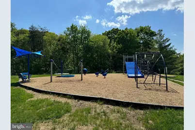 7403 Foxleigh Way, Alexandria, VA 22315 - Photo 8