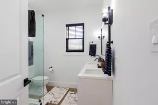 13821 Leighfield St, Chantilly, VA 20151 - Photo 28
